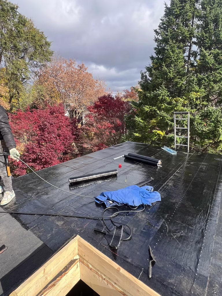 flat-roofing-project-in-toronto-14 Roof Inspections - 17